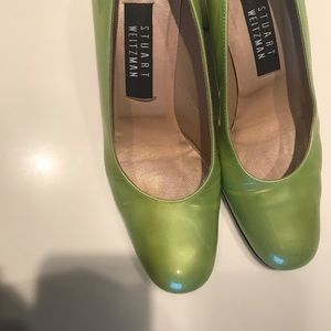 Stewart Weitzman shoes that coordinate with lime green Carlisle suit